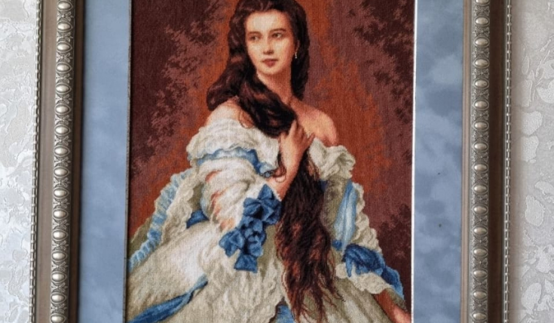 Удивительные гобелены творческого доктора. Фотоконкурс "Это у нас семейное" завершается